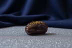 Dark chocolate pistachio date - navy theme